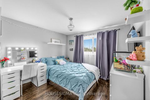 Photo 25 at 691 Fernhill Boulevard, Northglen, Oshawa