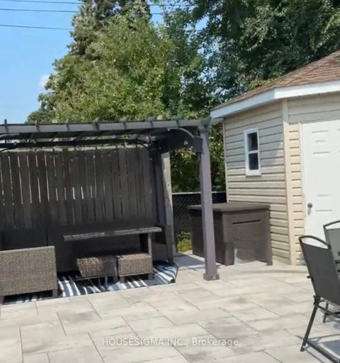 Photo 45 at 691 Fernhill Boulevard, Northglen, Oshawa