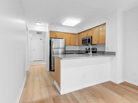 Photo 2 at 2306 - 30 Harrison Garden Boulevard, Willowdale East, Toronto