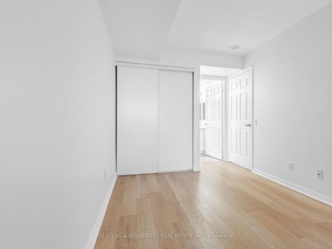 Photo 9 at 2306 - 30 Harrison Garden Boulevard, Willowdale East, Toronto