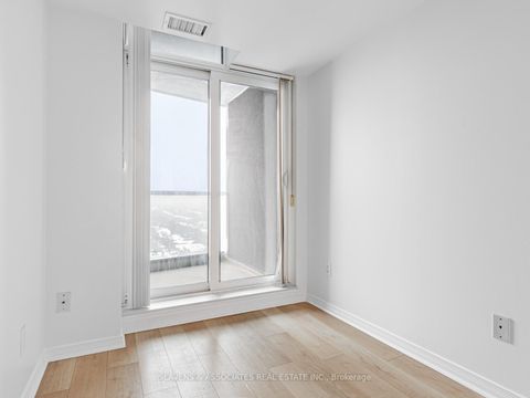 Photo 14 at 2306 - 30 Harrison Garden Boulevard, Willowdale East, Toronto