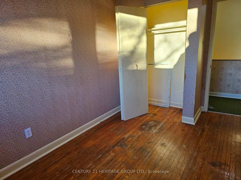 Photo 13 at 161 - 70 Driftwood Avenue, Jane Heights, Toronto