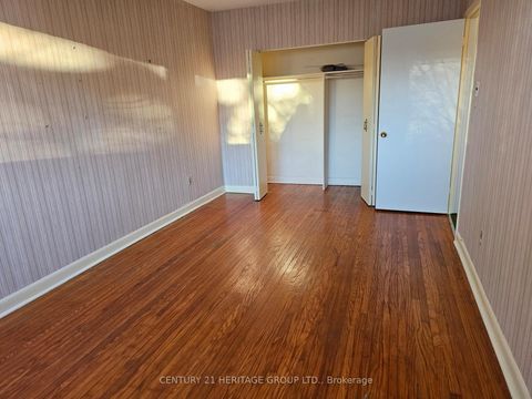 Photo 15 at 161 - 70 Driftwood Avenue, Jane Heights, Toronto