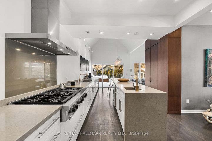 Photo 13 at 26 Lytton Boulevard, Lawrence Park South, Toronto