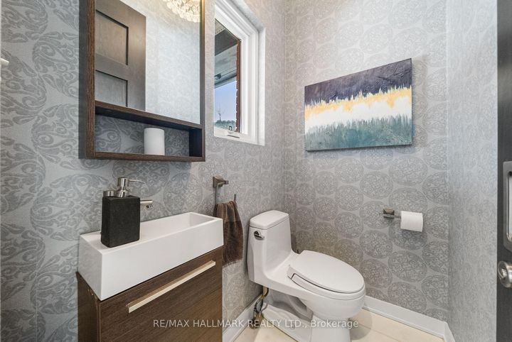 Photo 20 at 26 Lytton Boulevard, Lawrence Park South, Toronto