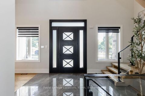 Photo 4 at 22 EAST JOHN Street, Cookstown, Innisfil