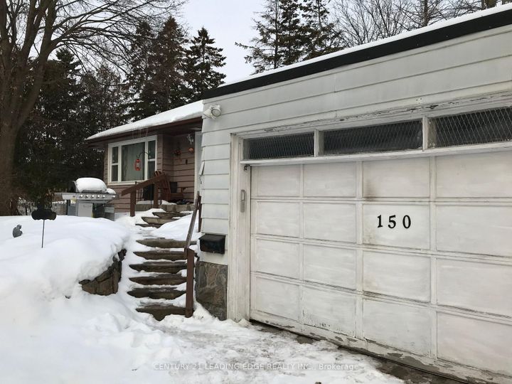 Photo 1 at 150 Doncaster Avenue, Grandview, Markham