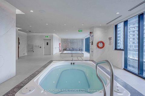 Photo 13 at 415 - 585 Bloor Street E, North St. James Town, Toronto