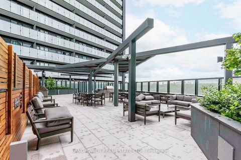 Photo 15 at 415 - 585 Bloor Street E, North St. James Town, Toronto