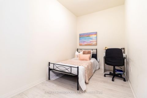 Photo 18 at 1214 - 9000 Jane Street, Vellore Village, Vaughan