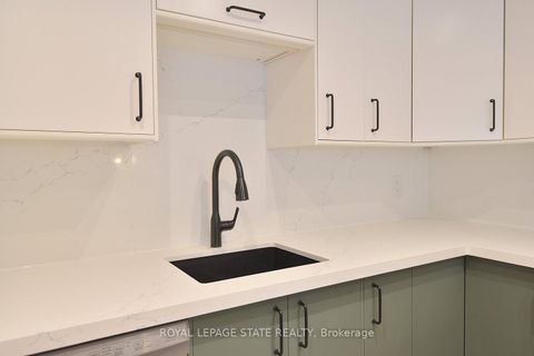 Photo 5 at 519 - 25 The Esplanade, Waterfront Communities C8, Toronto