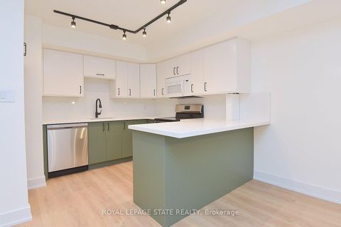 Photo 7 at 519 - 25 The Esplanade, Waterfront Communities C8, Toronto