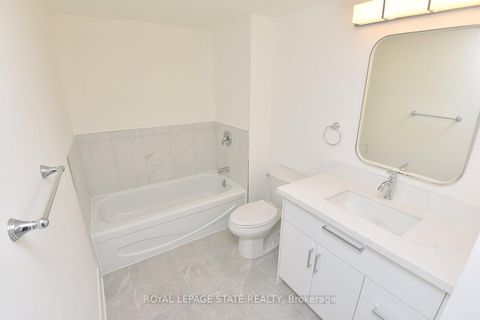 Photo 20 at 519 - 25 The Esplanade, Waterfront Communities C8, Toronto