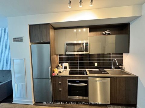 Photo 8 at 1925A - 70 Princess Street, Waterfront Communities C8, Toronto