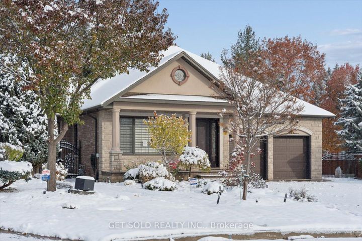 Photo 1 at 7 Tristan Court, Bram West, Brampton