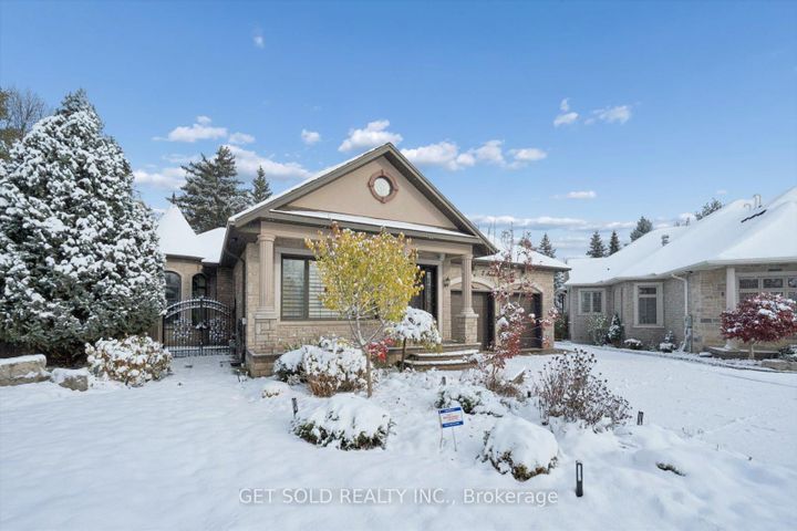 Photo 5 at 7 Tristan Court, Bram West, Brampton