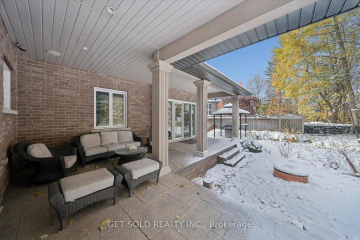 Photo 46 at 7 Tristan Court, Bram West, Brampton