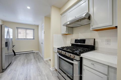 Photo 7 at 2 - 1655 Geta Circle, Village East, Pickering