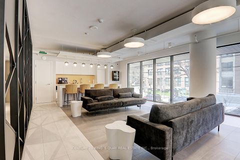 Photo 7 at 609 - 203 College Street, Chinatown, Toronto