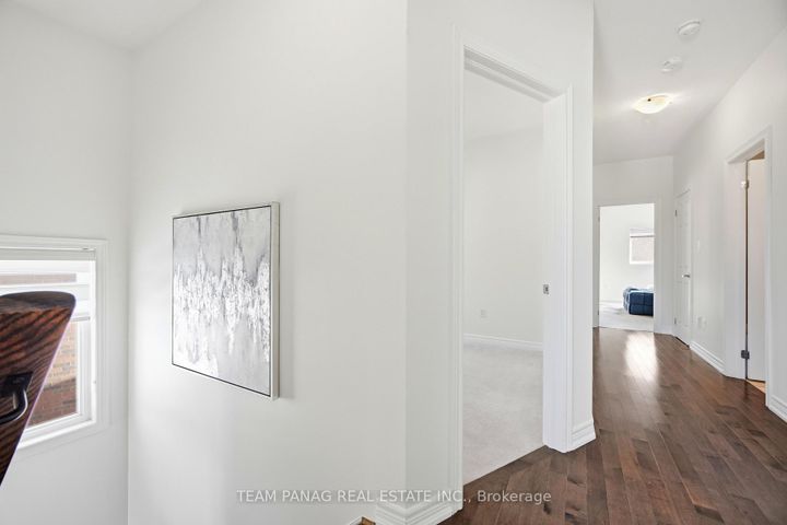 Photo 18 at 414 Royal West Drive, Credit Valley, Brampton