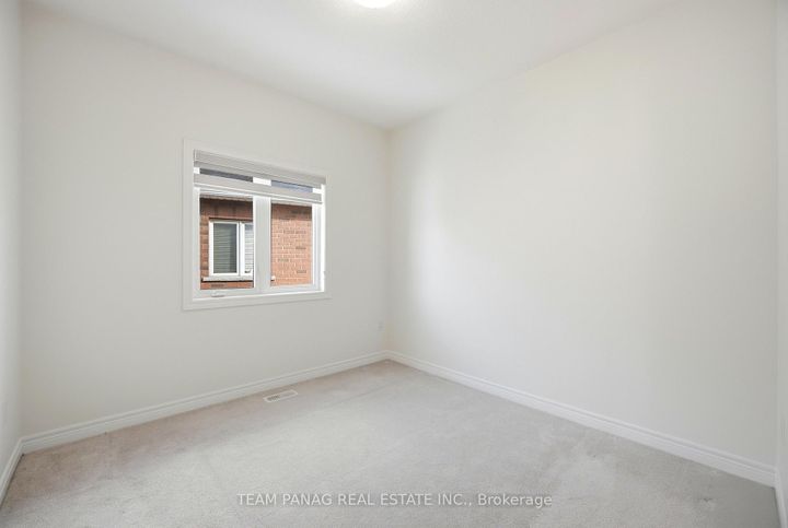 Photo 25 at 414 Royal West Drive, Credit Valley, Brampton