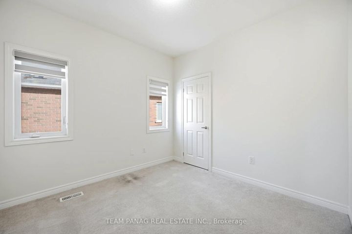 Photo 29 at 414 Royal West Drive, Credit Valley, Brampton