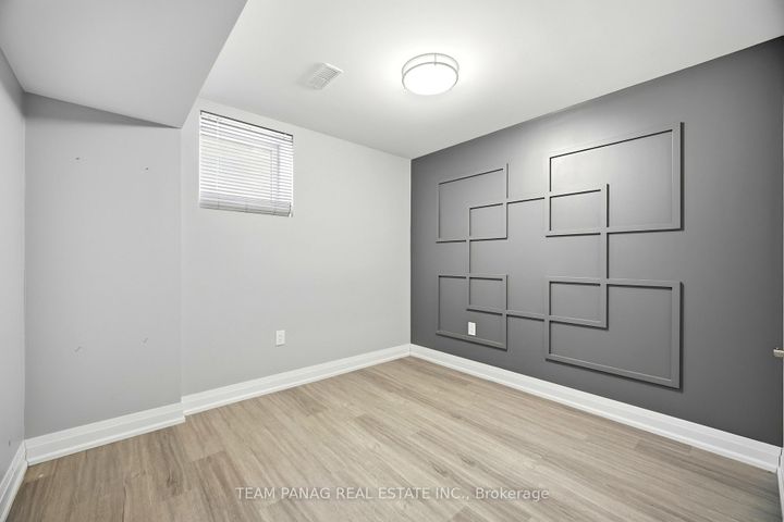 Photo 39 at 414 Royal West Drive, Credit Valley, Brampton