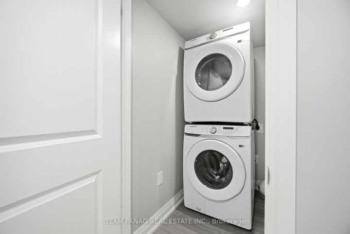 Photo 42 at 414 Royal West Drive, Credit Valley, Brampton