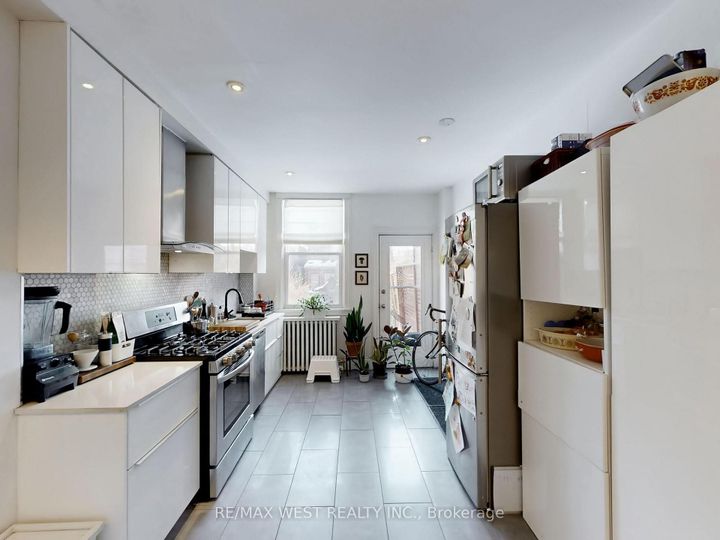 Photo 17 at 91 Olive Avenue, Annex, Toronto