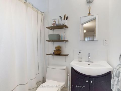 Photo 35 at 91 Olive Avenue, Annex, Toronto