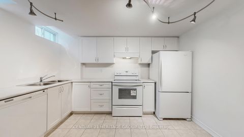 Photo 25 at 18 Berringer Street, Langstaff, Richmond Hill