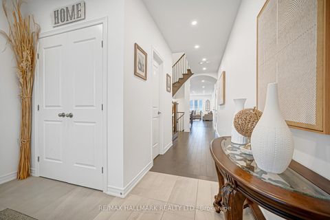 Photo 5 at 38 Richard Boyd Drive, Holland Landing, East Gwillimbury