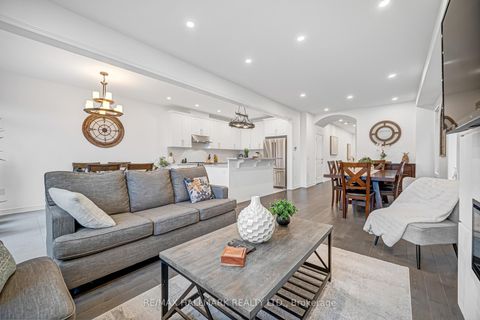 Photo 16 at 38 Richard Boyd Drive, Holland Landing, East Gwillimbury