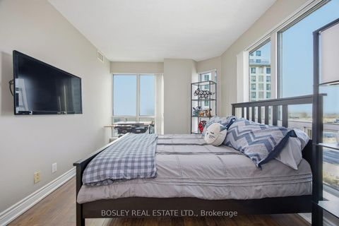 Photo 16 at 1711 - 8 Lee Centre Drive, Woburn, Toronto