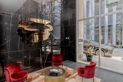 Photo 5 at 4103 - 11 Yorkville Avenue, Annex, Toronto