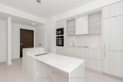Photo 17 at 4103 - 11 Yorkville Avenue, Annex, Toronto