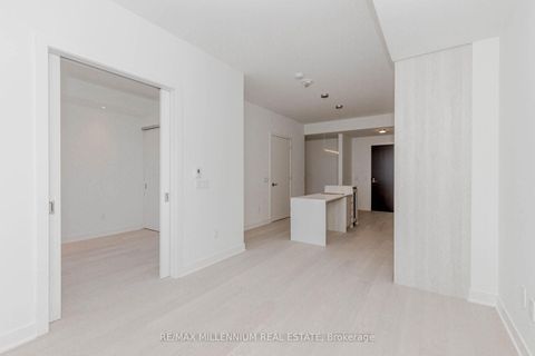 Photo 21 at 4103 - 11 Yorkville Avenue, Annex, Toronto