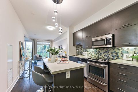 Photo 11 at 404 - 26 Norton Avenue, Willowdale East, Toronto