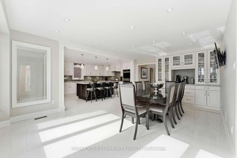 Photo 12 at 331 Kennedy Street W, Aurora Highlands, Aurora