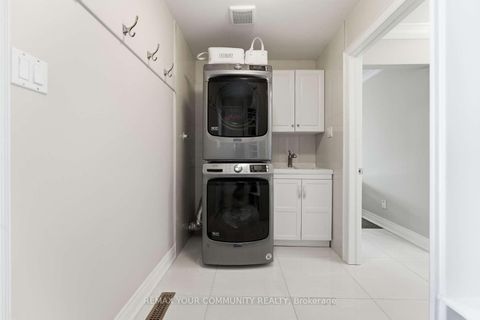 Photo 18 at 331 Kennedy Street W, Aurora Highlands, Aurora