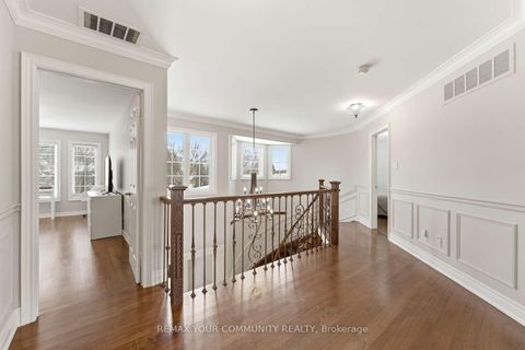 Photo 20 at 331 Kennedy Street W, Aurora Highlands, Aurora