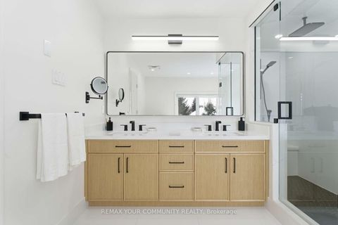 Photo 24 at 331 Kennedy Street W, Aurora Highlands, Aurora