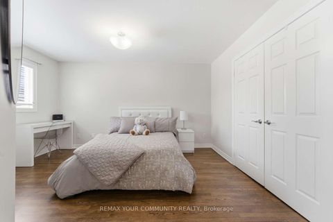 Photo 27 at 331 Kennedy Street W, Aurora Highlands, Aurora