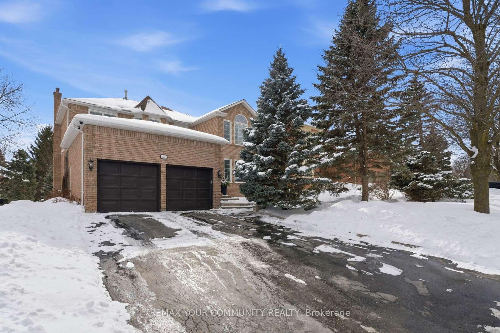 331 Kennedy Street W, Aurora Highlands, Aurora photo number 2