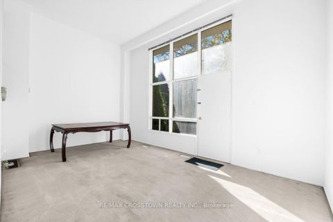 Photo 5 at 20 - 627 Rathburn Road, West Deane, Toronto