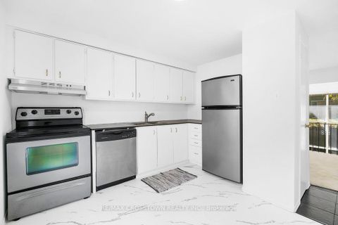 Photo 13 at 20 - 627 Rathburn Road, West Deane, Toronto