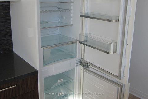 Photo 4 at 1102 - 8 Mercer Street, Waterfront Communities C1, Toronto