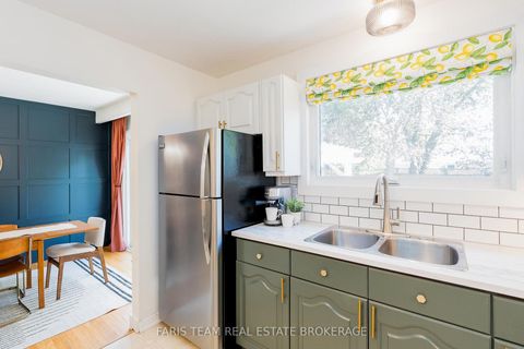 Photo 9 at 43 Jeffrey Street, Grove East, Barrie