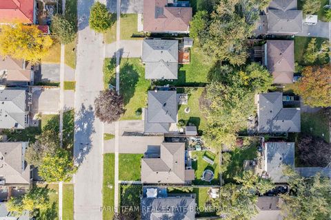 Photo 30 at 43 Jeffrey Street, Grove East, Barrie