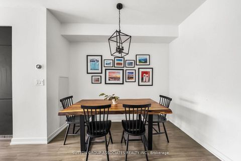 Photo 6 at 502 - 377 Madison Avenue, Casa Loma, Toronto